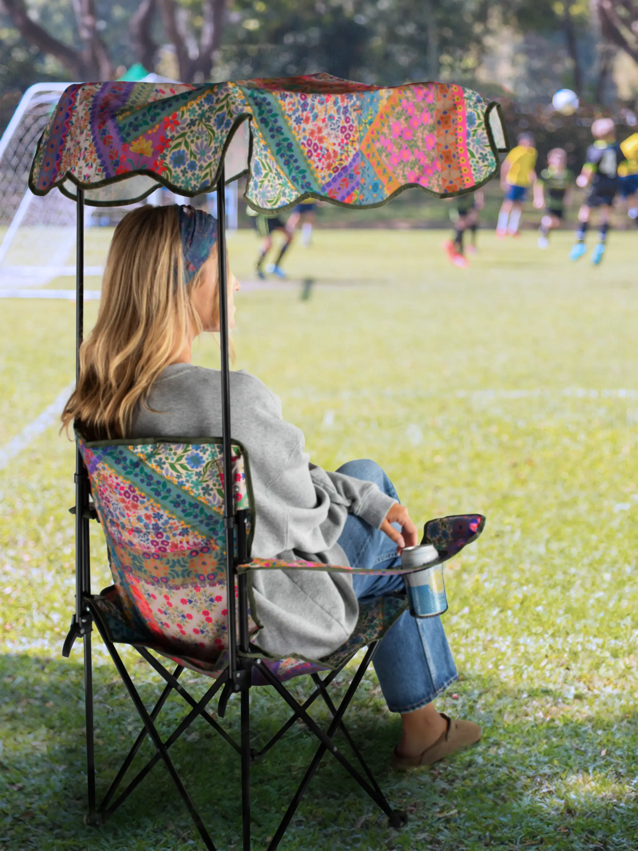 - Pet fence foldable indoor Canopy Camp Chair - Folk Flower Patchwork