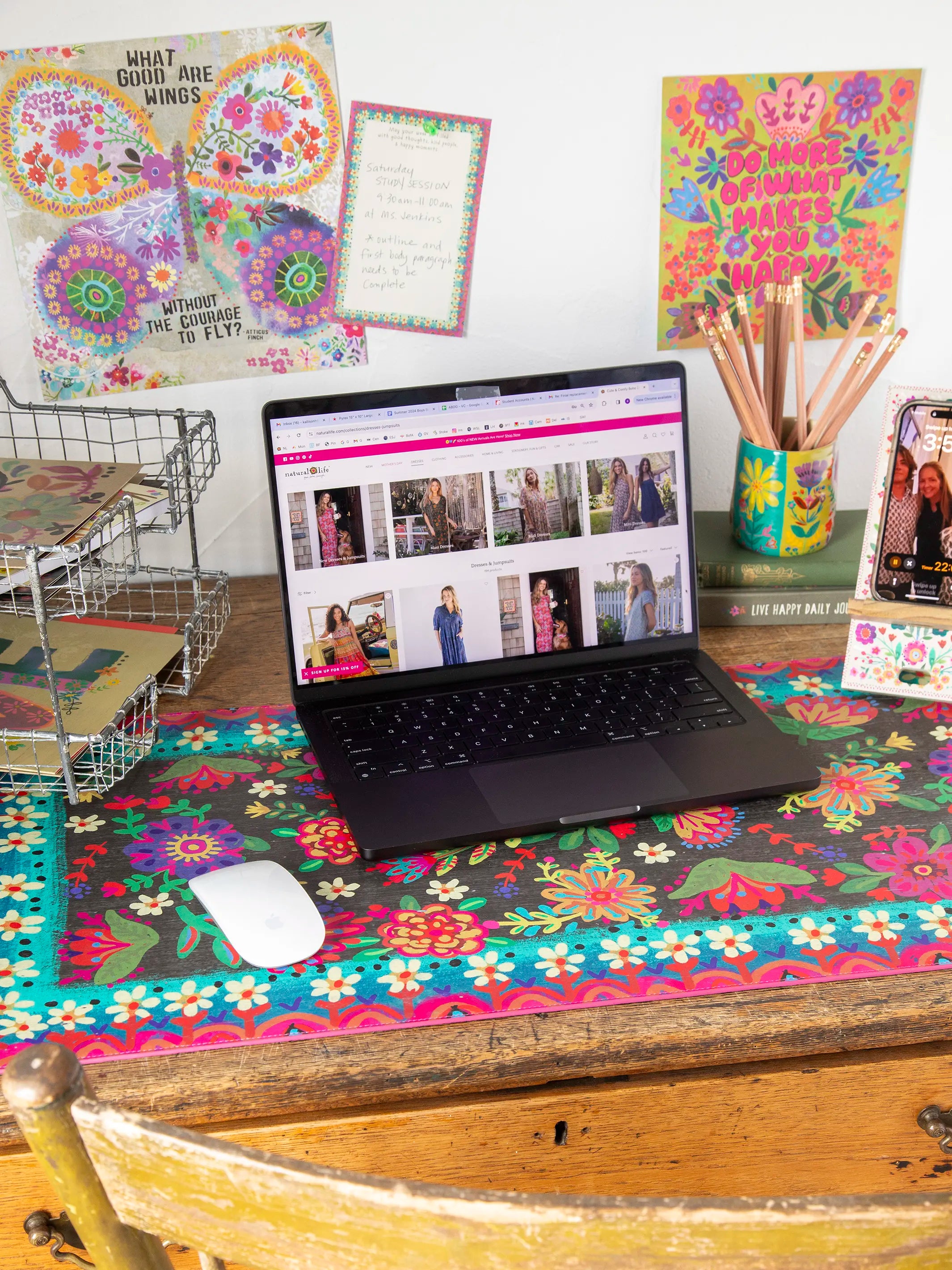 - Pet smart GPS locator Desk Mat - Black Folk Flower